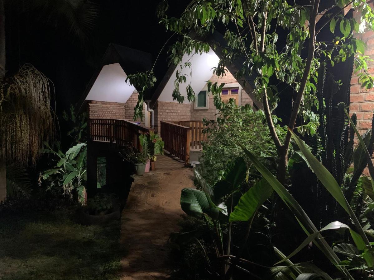 Lushoto David Crater Homestay מראה חיצוני תמונה