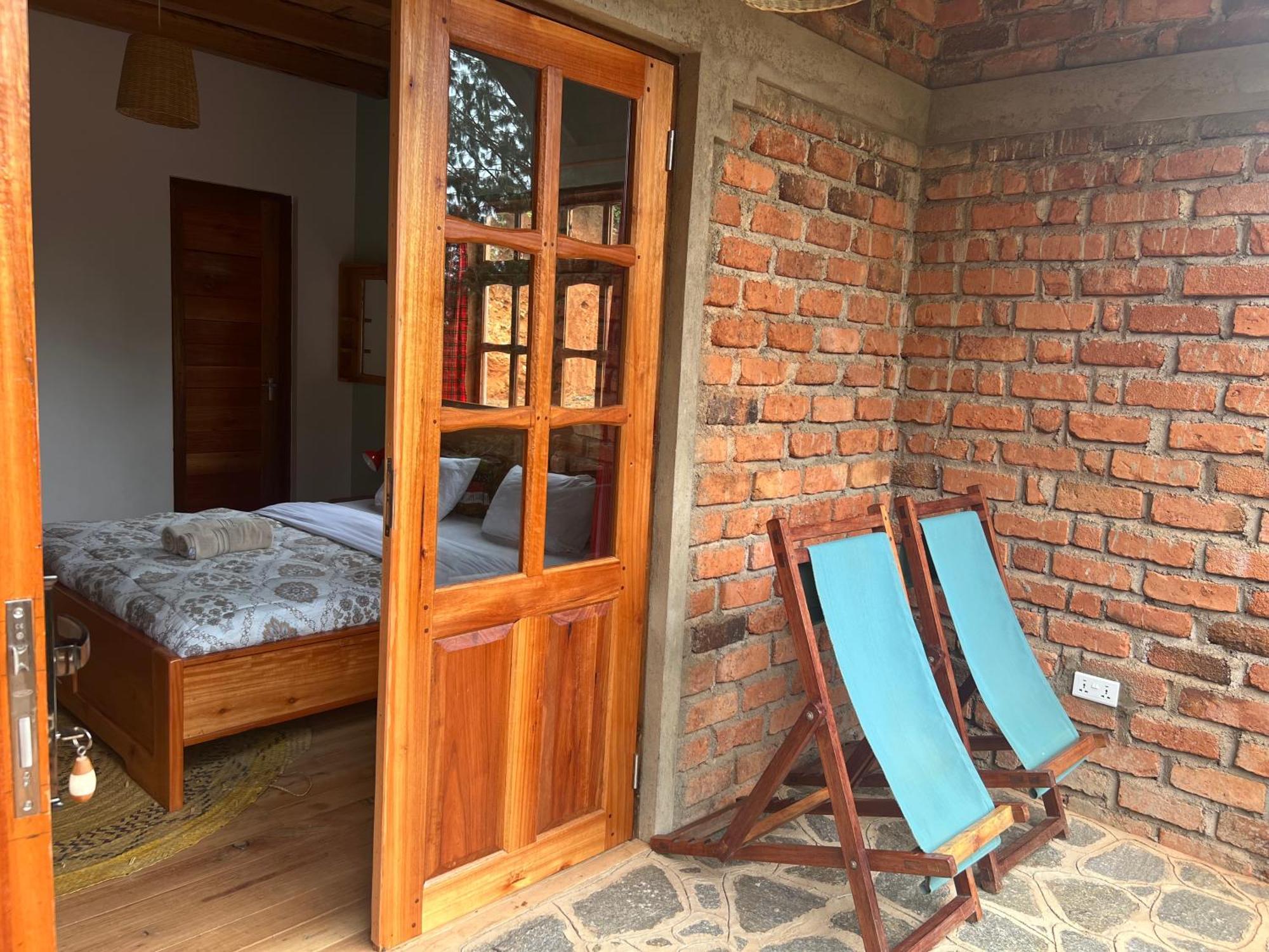 Lushoto David Crater Homestay מראה חיצוני תמונה