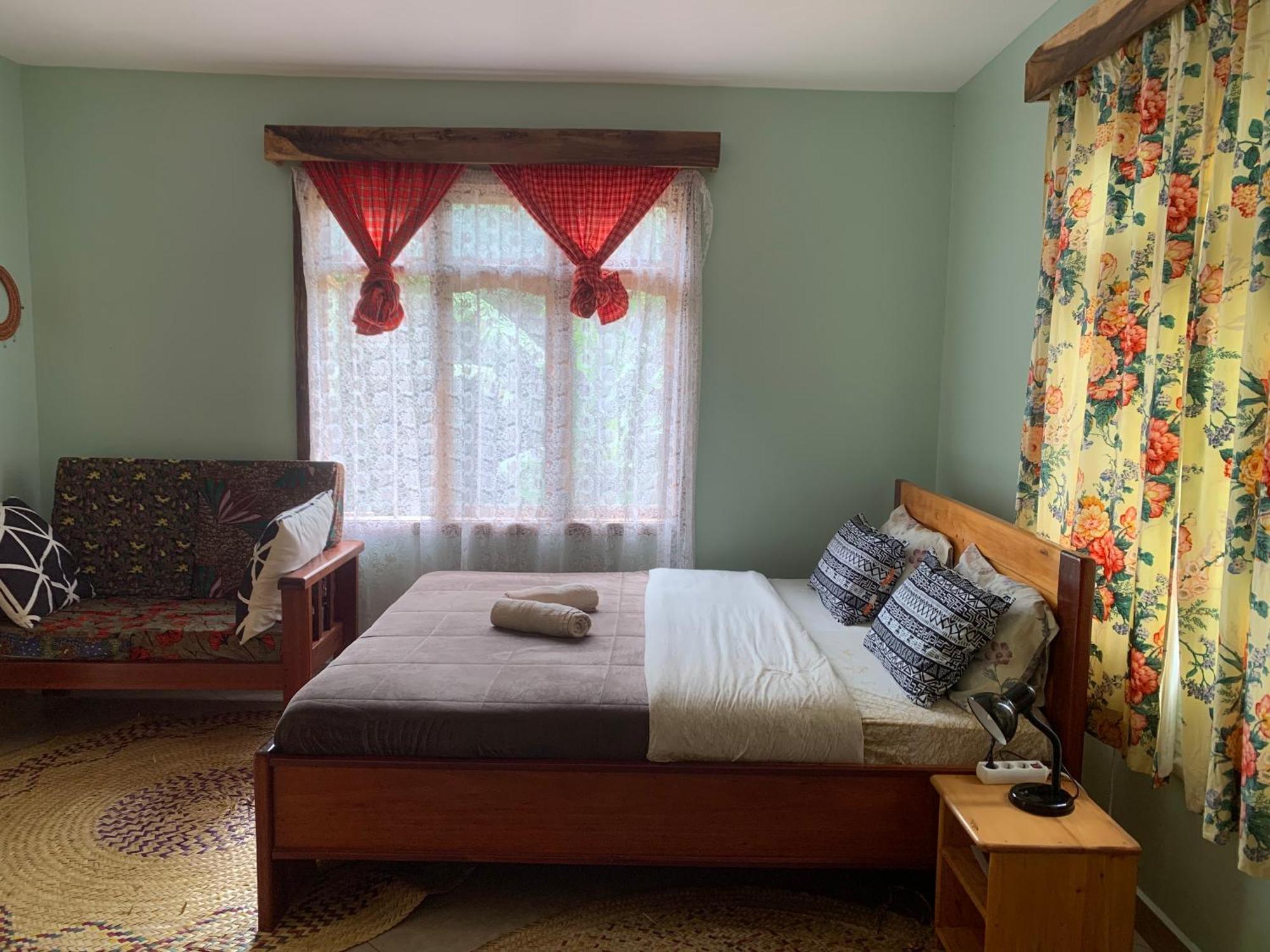 Lushoto David Crater Homestay מראה חיצוני תמונה