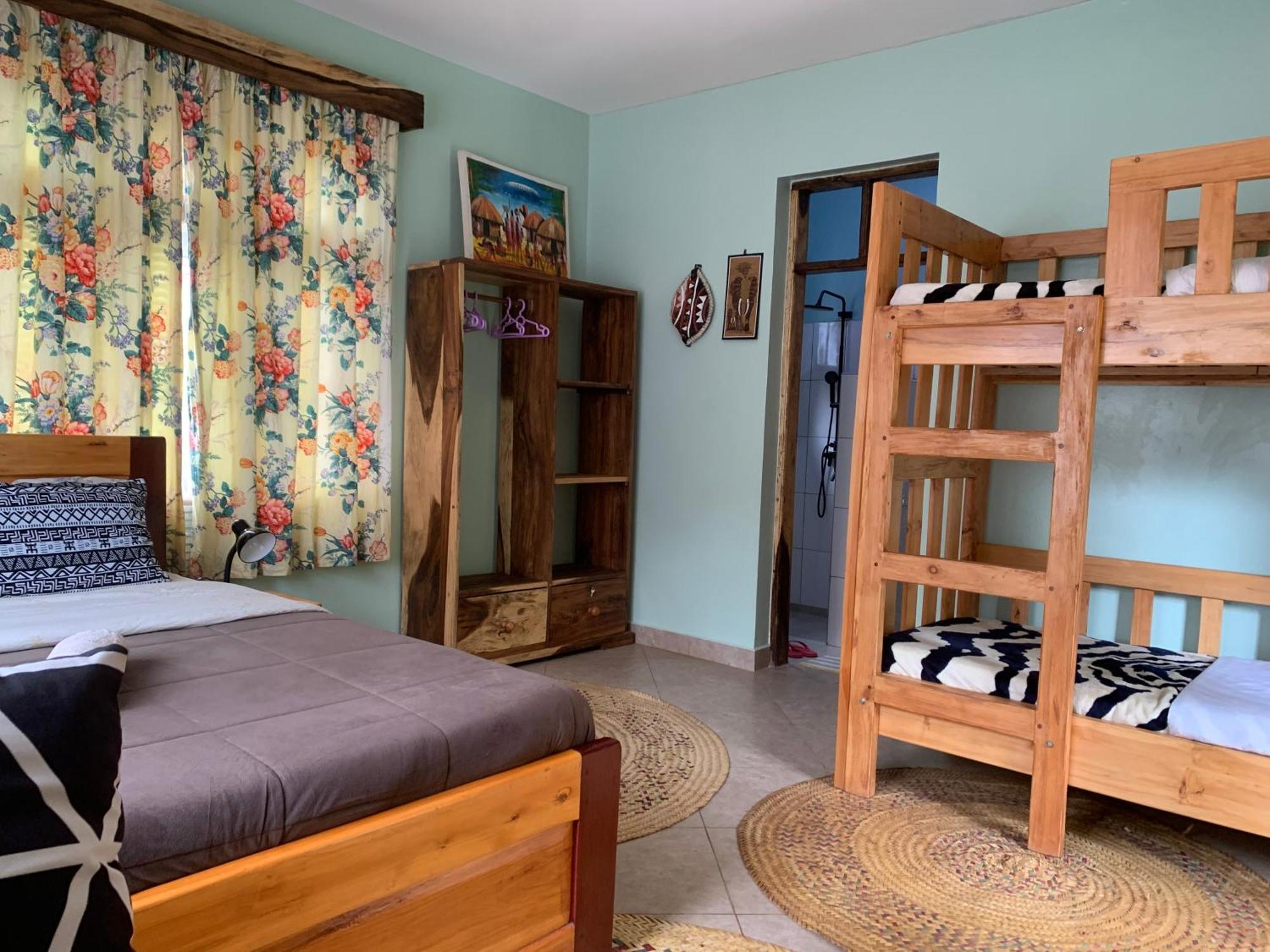 Lushoto David Crater Homestay מראה חיצוני תמונה